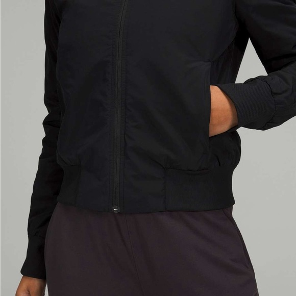 Lululemon Reversible Insulated Non-Stop Bomber Jacket - Picture 5 of 12